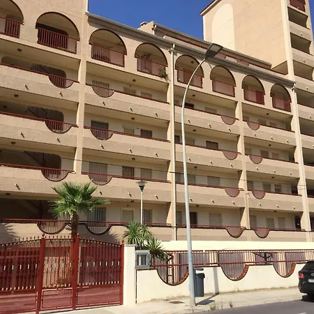 Bertur Residencial La Volta Apartmán *