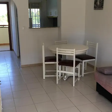 Bertur Residencial La Volta *