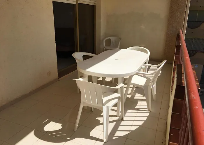 Bertur Residencial La Volta *